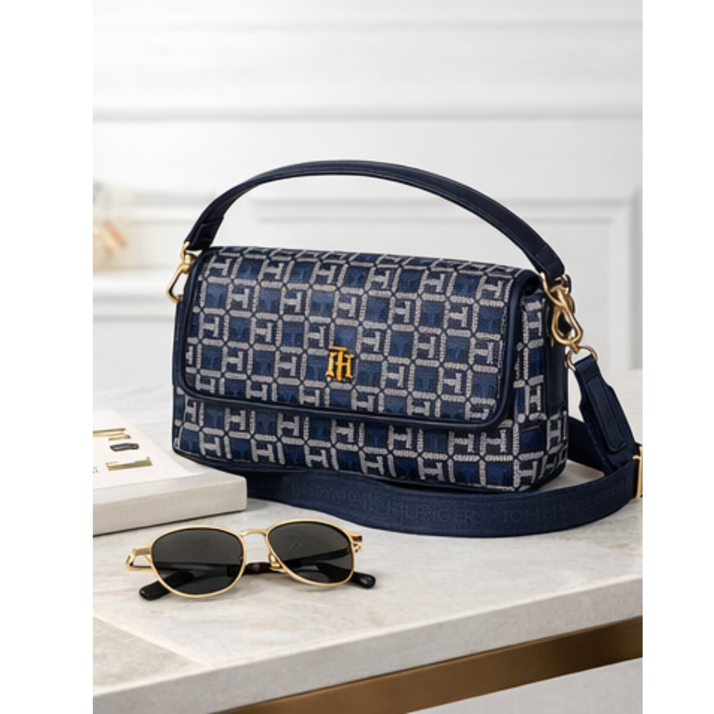 Cartera Tommy Hilfiger Monogram Azul XW04496 – Bolso Crossbody