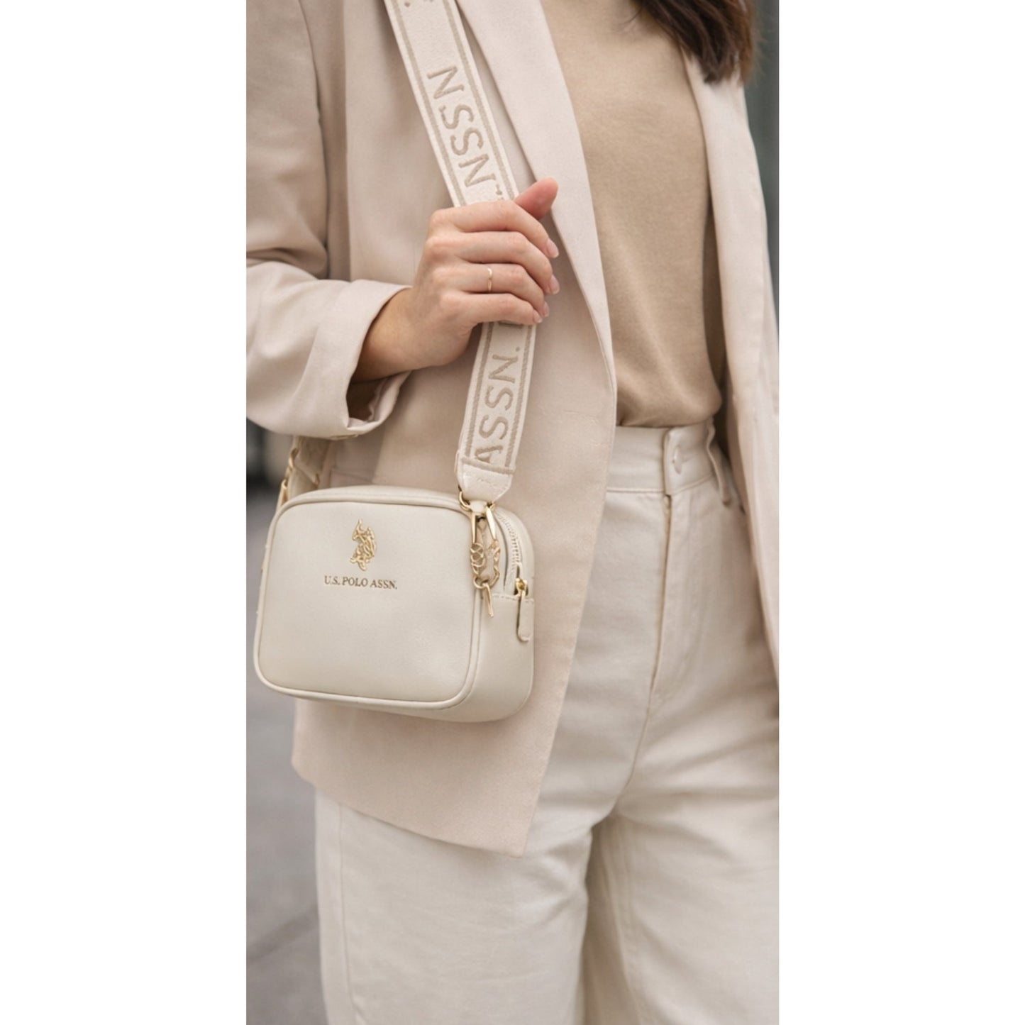 Cartera U.S. Polo Assn. Crossbody Beige