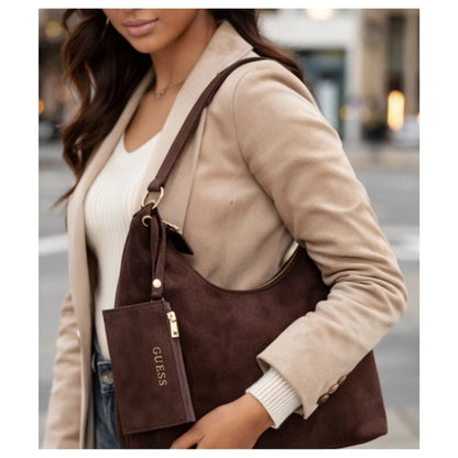 Cartera Guess Demelza Chocolate Gamuza SU998907