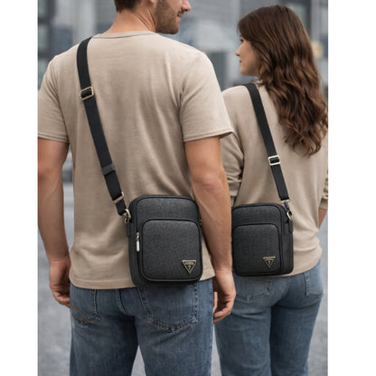 Morral Guess Crossbody Negro con Monograma RSG988091